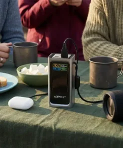 ACEFAST M33 power bank TFT smart display showing battery percentage